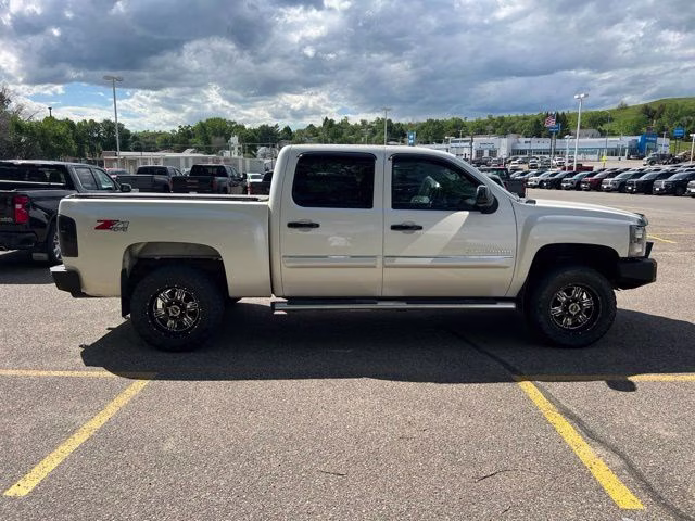 2013 White Diamond Clearcoat Chevrolet Silverado 1500 LT 4X4 Truck