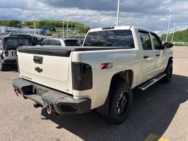 2013 White Diamond Clearcoat Chevrolet Silverado 1500 LT 4X4 Truck
