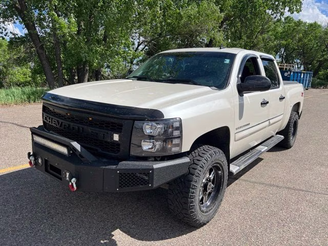 2013 White Diamond Clearcoat Chevrolet Silverado 1500 LT 4X4 Truck