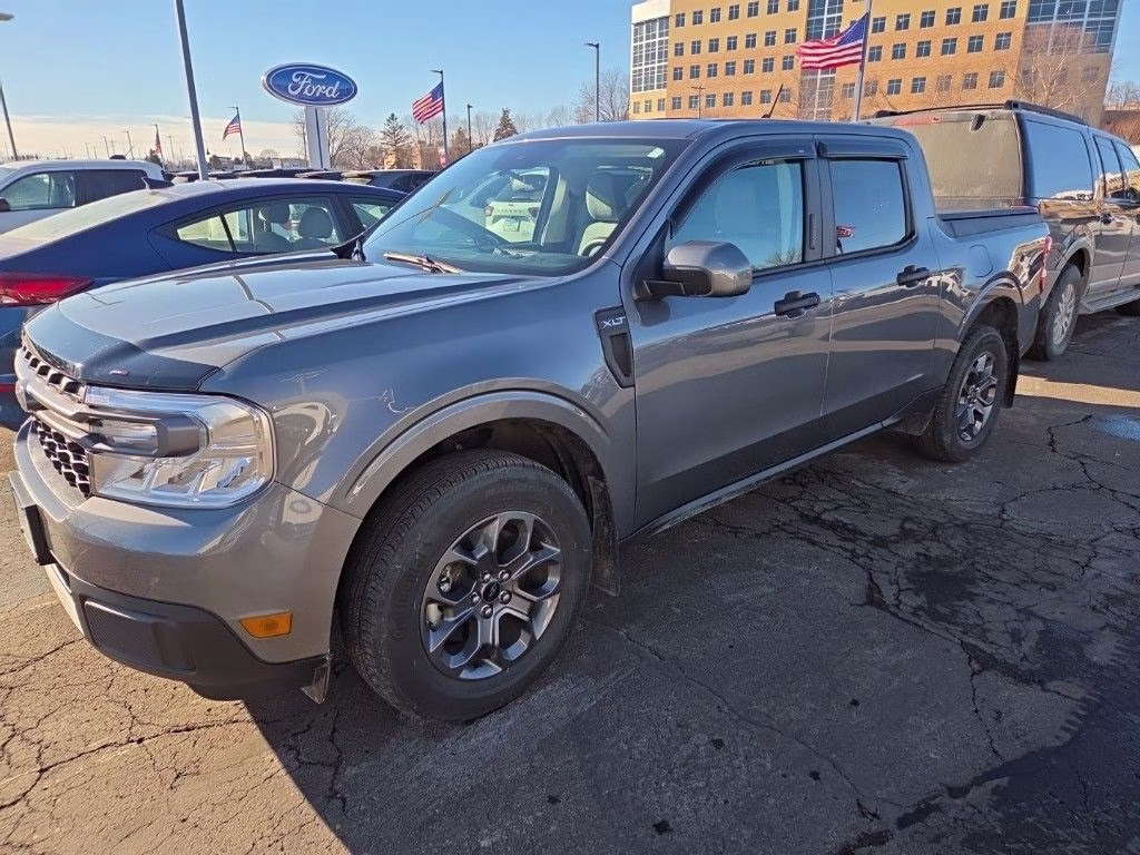 2023 Carbonized Gray Metallic Ford Maverick XLT Luxury Pkg & Co-Pilot 360 AWD Truck