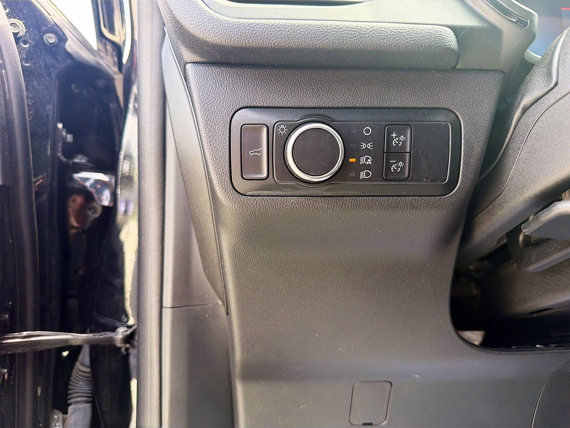2023 Agate Black Metallic Ford Escape ST-Line FWD SUV