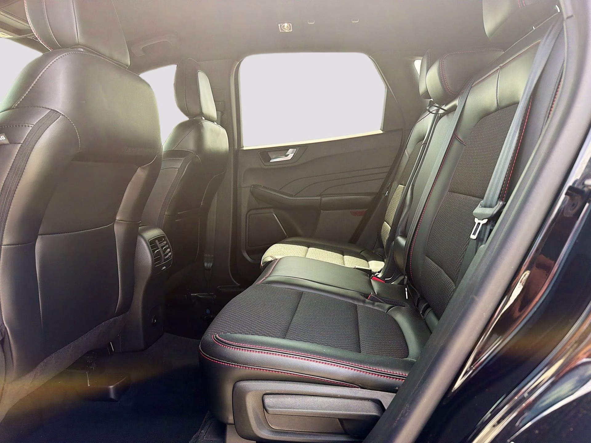 2023 Agate Black Metallic Ford Escape ST-Line FWD SUV