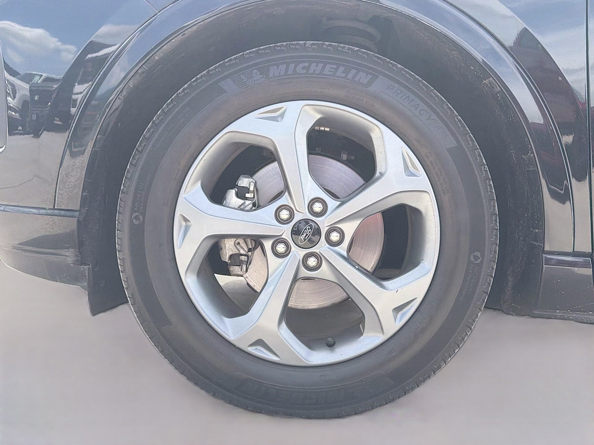 2023 Agate Black Metallic Ford Escape ST-Line FWD SUV