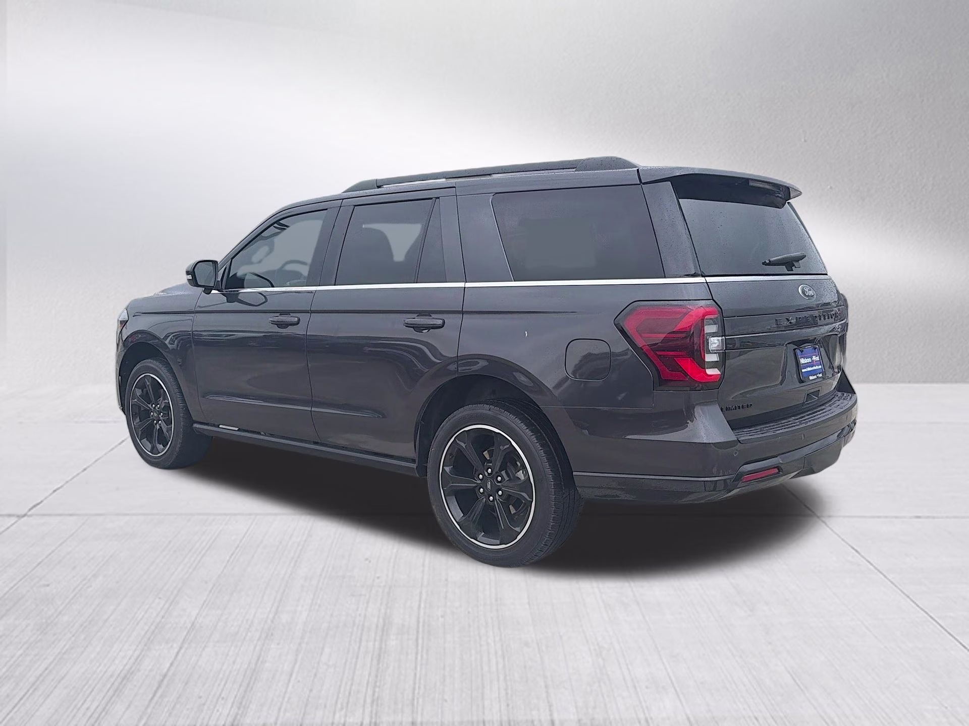 2024 Dark Matter Gray Metallic Ford Expedition Limited RWD SUV