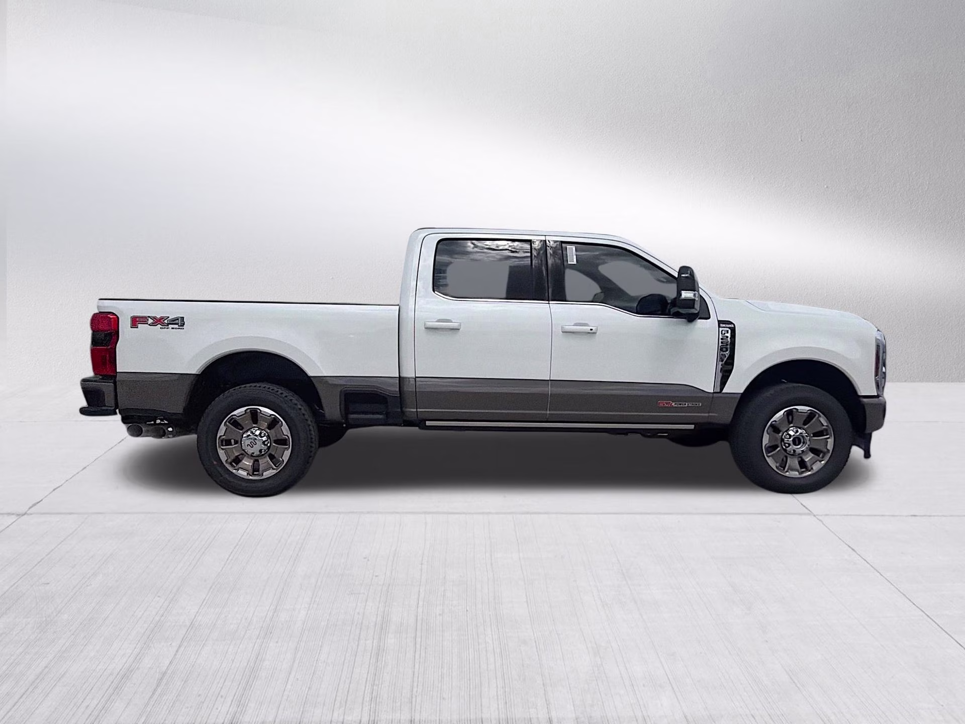 2026 Star White Metallic Tri-Coat Ford Super Duty F-250 SRW King Ranch 4X4 Truck