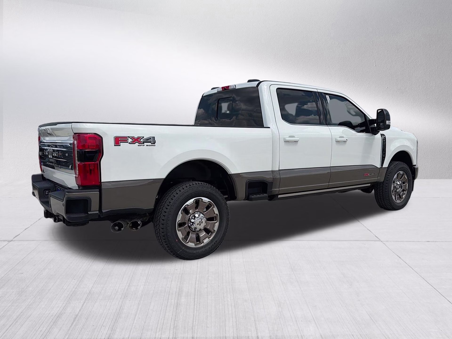 2026 Star White Metallic Tri-Coat Ford Super Duty F-250 SRW King Ranch 4X4 Truck