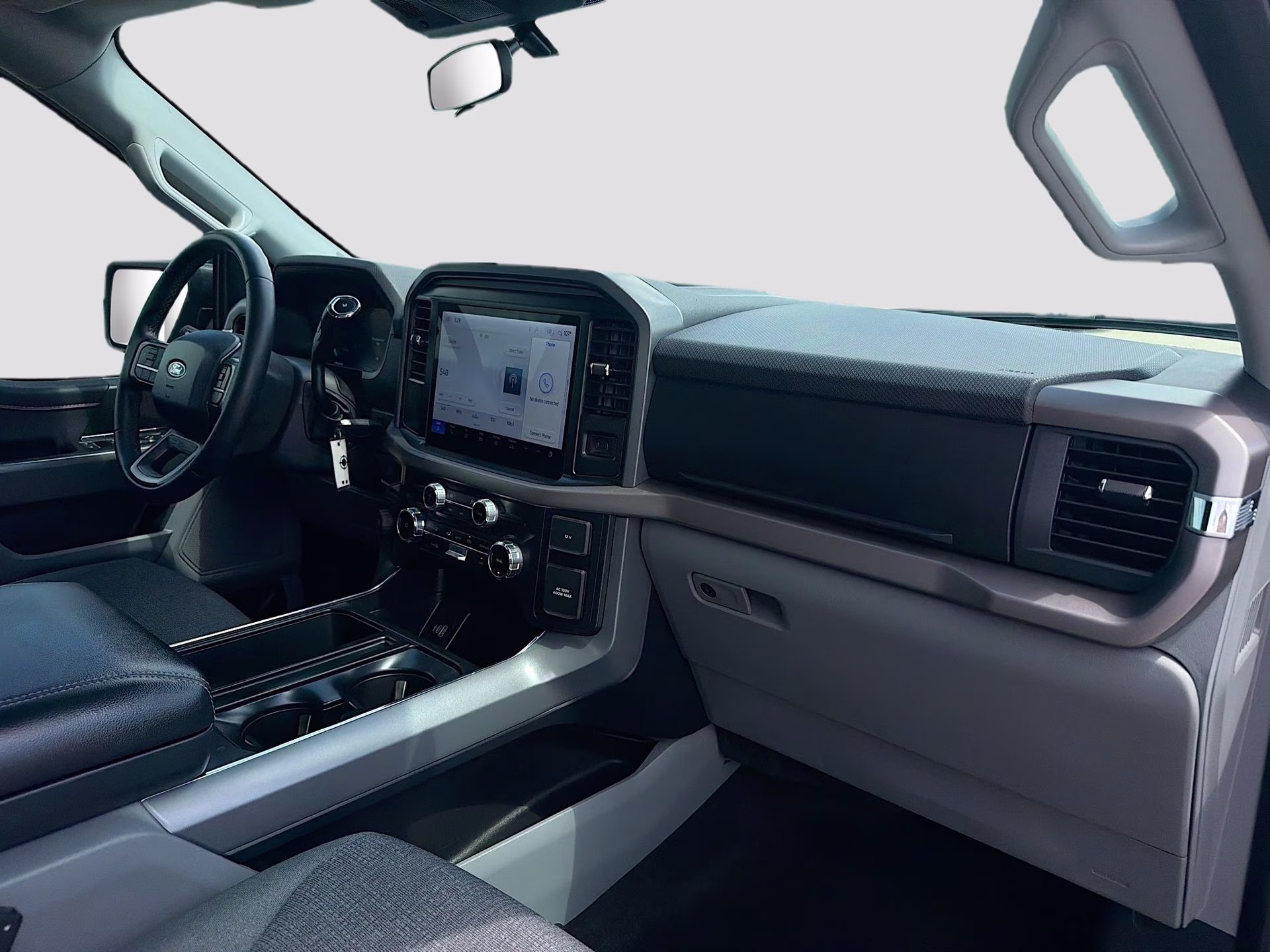 2025 Space White Metallic Ford F-150 XLT RWD Truck