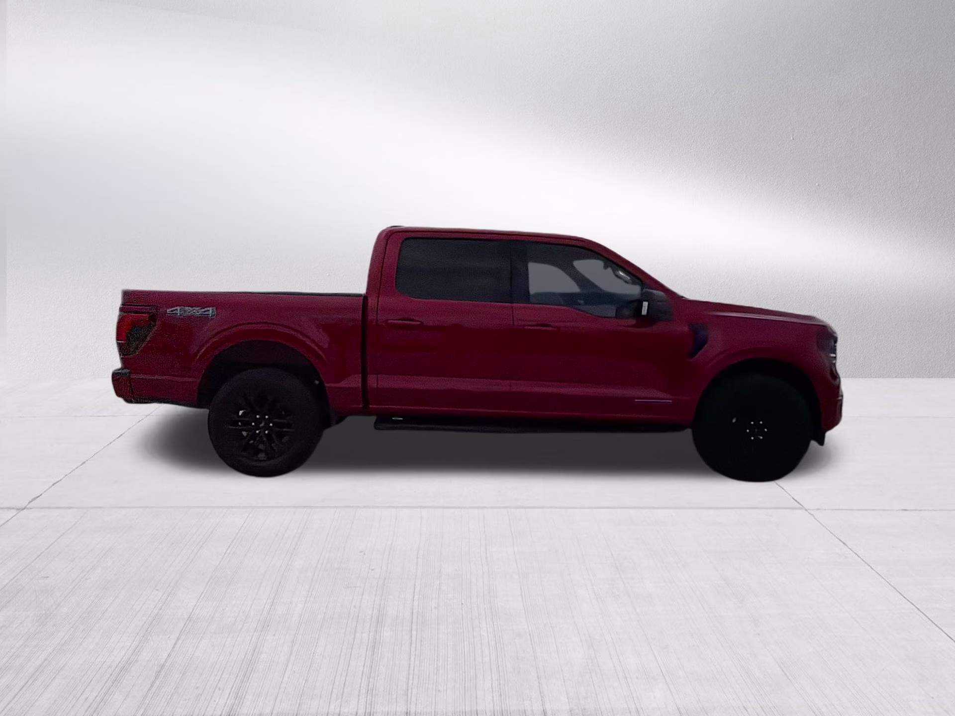 2024 Rapid Red Metallic Tinted Clearcoat Ford F-150 XLT 4X4 Truck