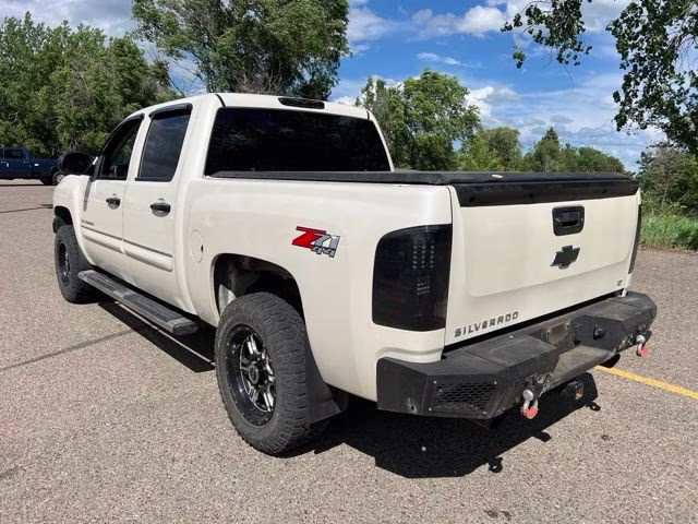 2013 White Diamond Clearcoat Chevrolet Silverado 1500 LT 4X4 Truck