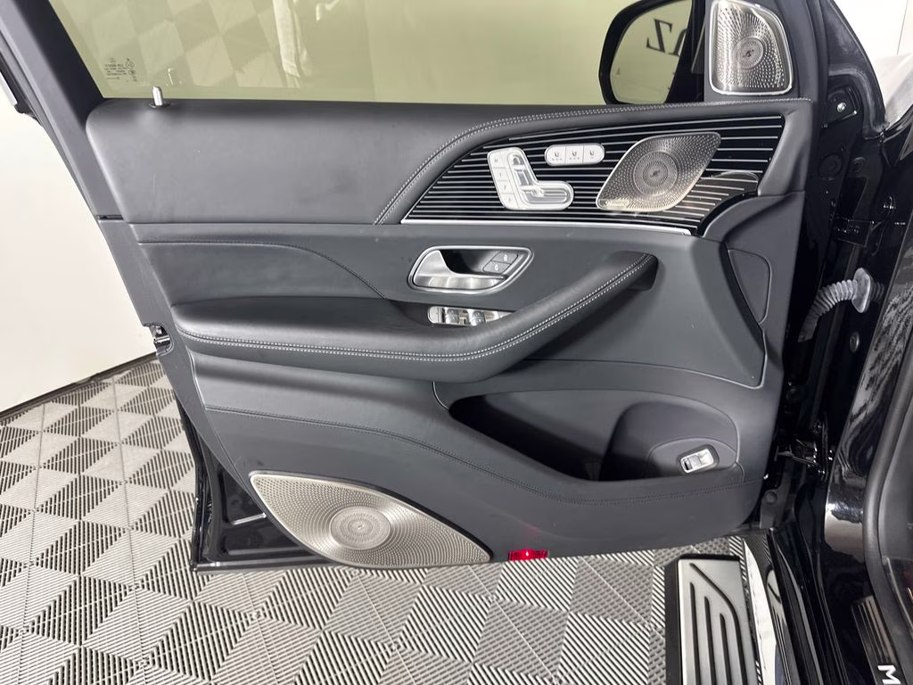 2023 Black Mercedes-Benz GLS Maybach GLS 600 AWD SUV