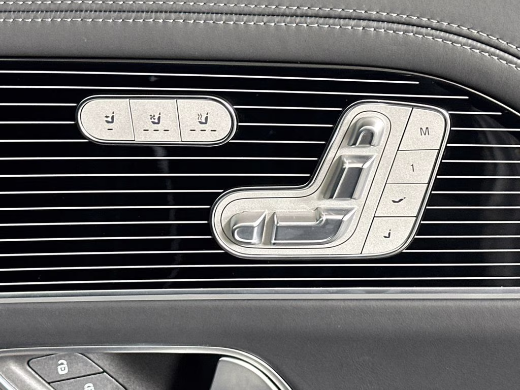 2023 Black Mercedes-Benz GLS Maybach GLS 600 AWD SUV