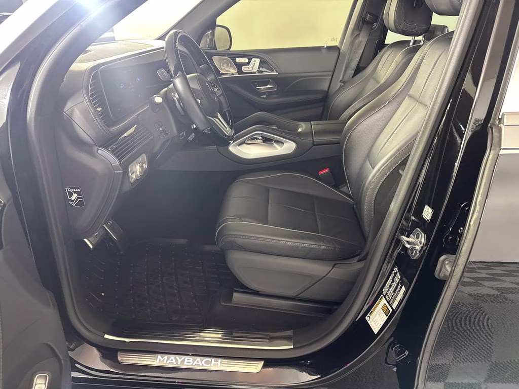 2023 Obsidian Black Metallic Mercedes-Benz GLS Maybach GLS 600 AWD SUV