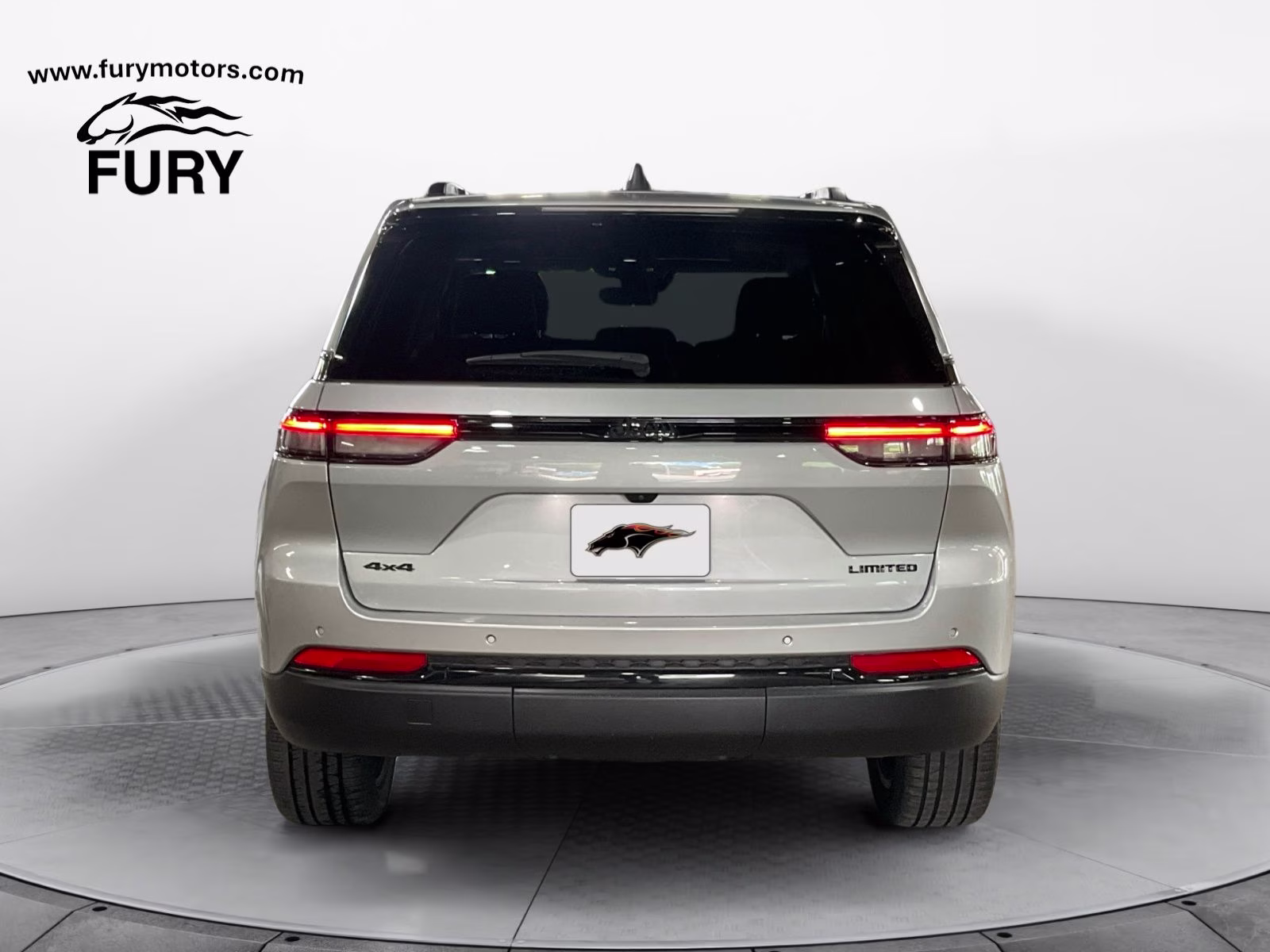 2024 Silver Zynith Jeep Grand Cherokee Limited 4X4 SUV