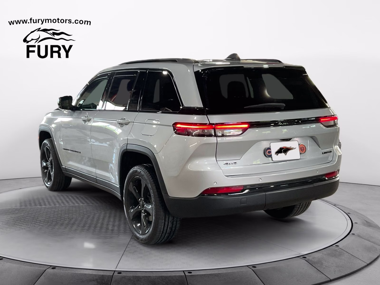 2024 Silver Zynith Jeep Grand Cherokee Limited 4X4 SUV