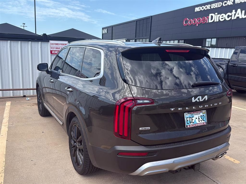 2022 GREEN Kia Telluride AWD