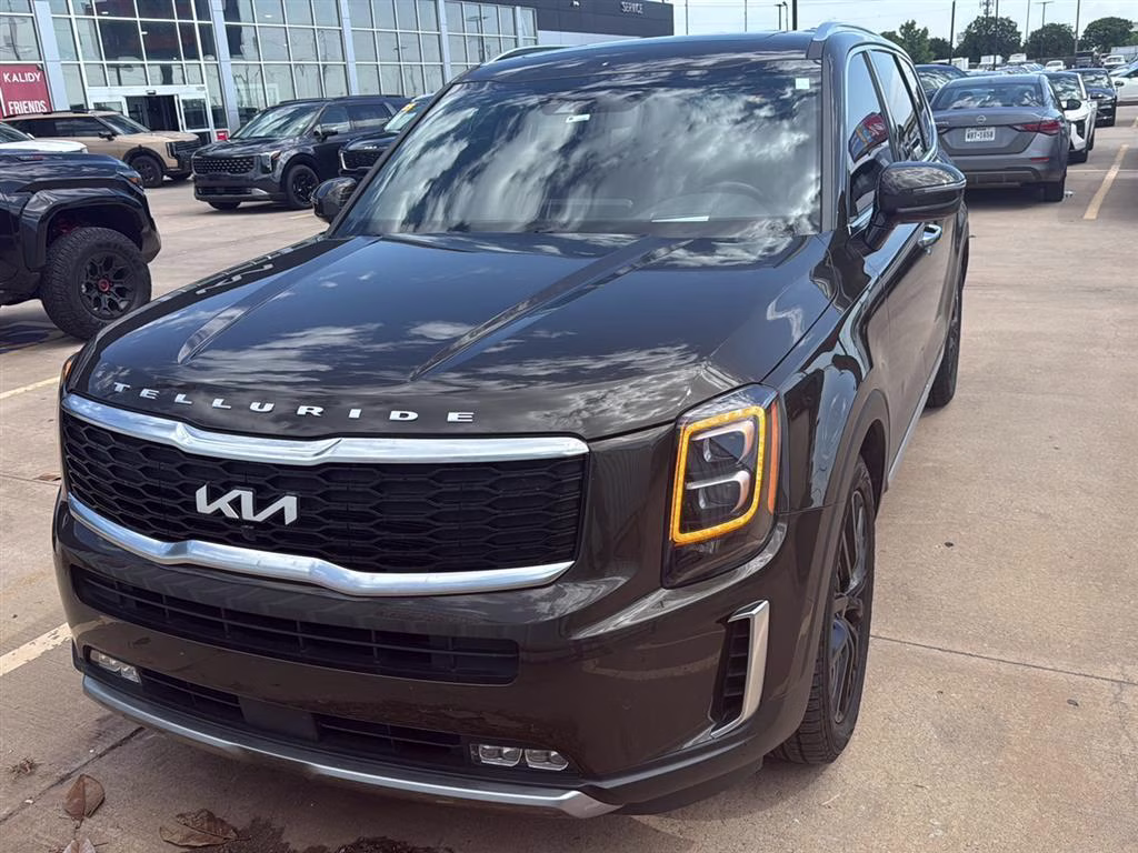 2022 GREEN Kia Telluride AWD