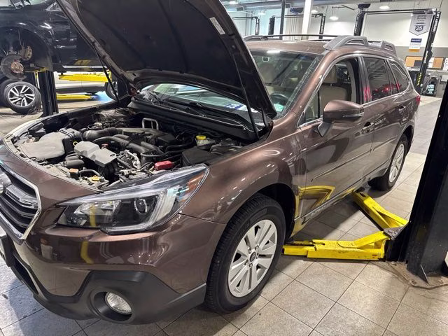 2019 Cinnamon Brown Pearl Subaru Outback 2.5i Premium AWD SUV