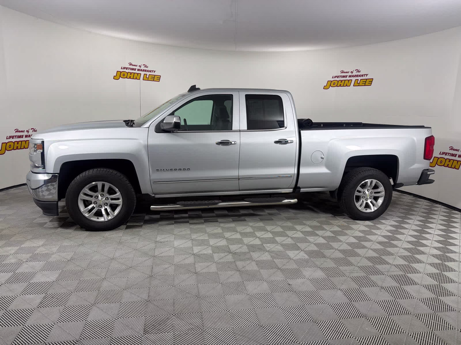 2018 Silver Ice Metallic Chevrolet Silverado 1500 LTZ RWD Truck