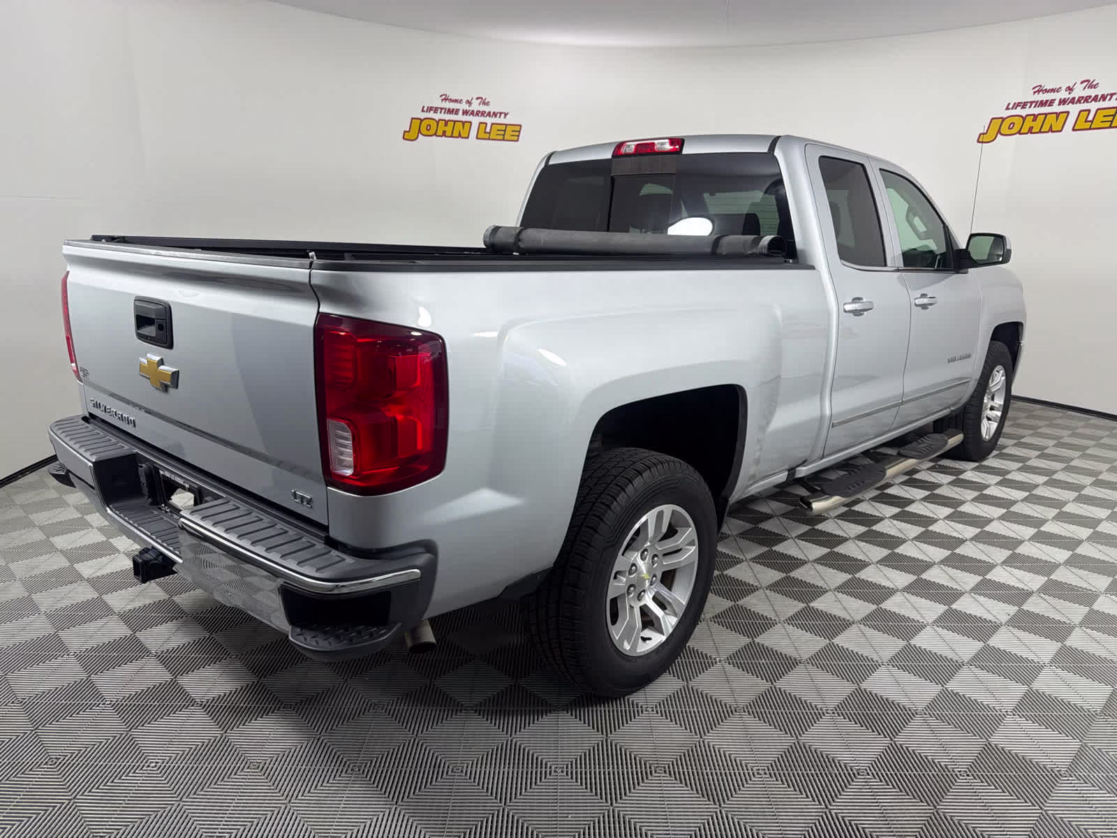 2018 Silver Ice Metallic Chevrolet Silverado 1500 LTZ RWD Truck