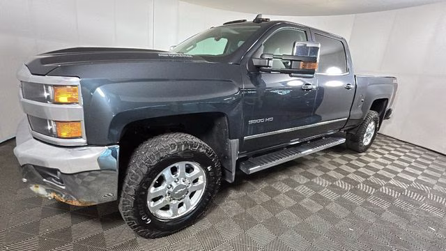 2017 Graphite Metallic Chevrolet Silverado 3500HD LTZ 4X4 Truck