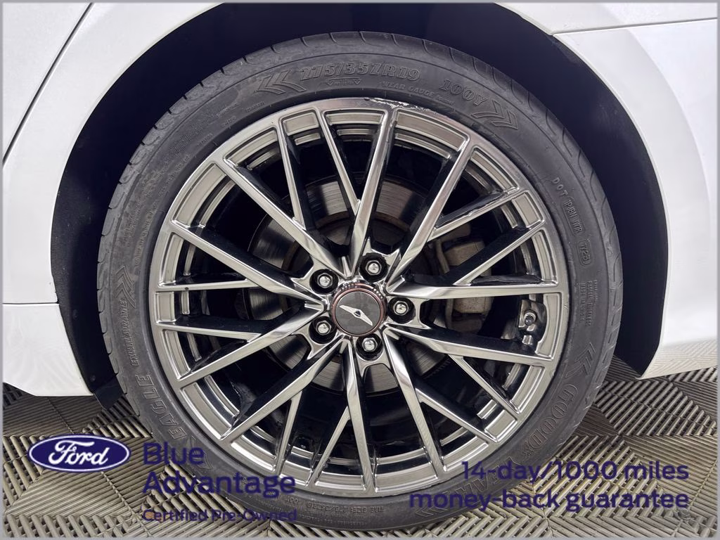 2018 Casablanca White Genesis G80 3.3T Sport RWD Sedan