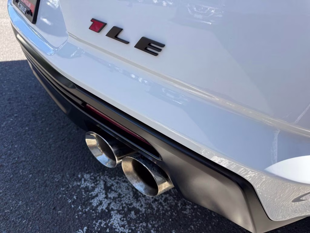 2021 Summit White Chevrolet Camaro SS RWD Coupe