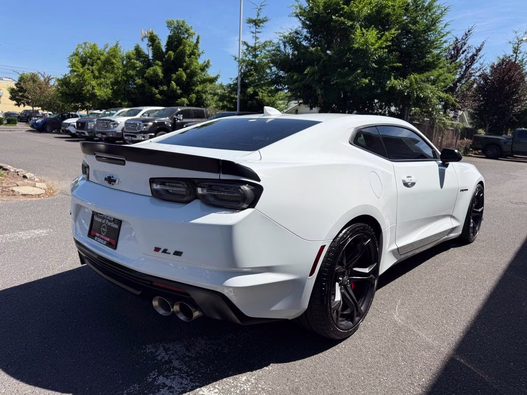 2021 Summit White Chevrolet Camaro SS RWD Coupe