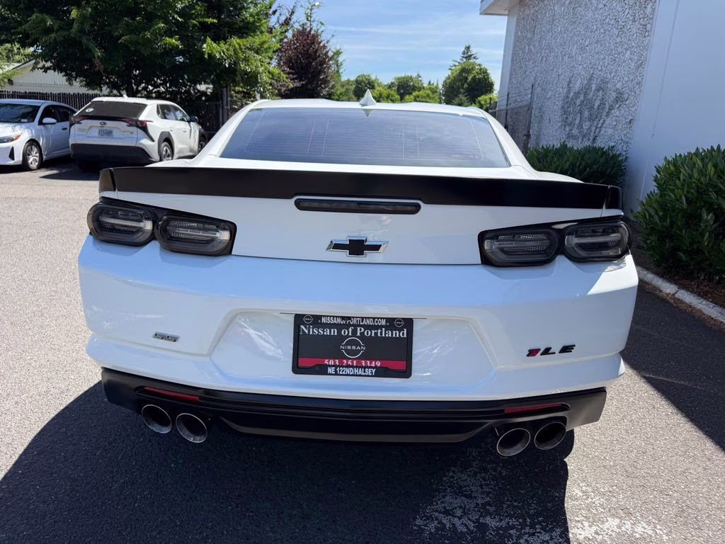 2021 Summit White Chevrolet Camaro SS RWD Coupe