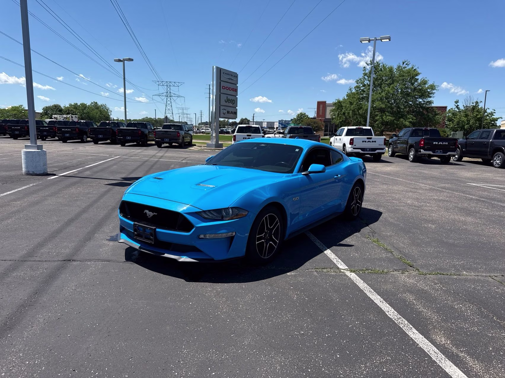 2022 Grabber Blue Metallic Ford Mustang GT Premium RWD Coupe