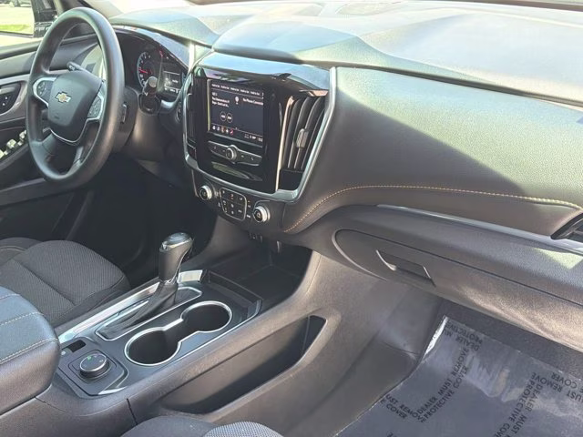 2020 Satin Steel Metallic Chevrolet Traverse LS AWD SUV
