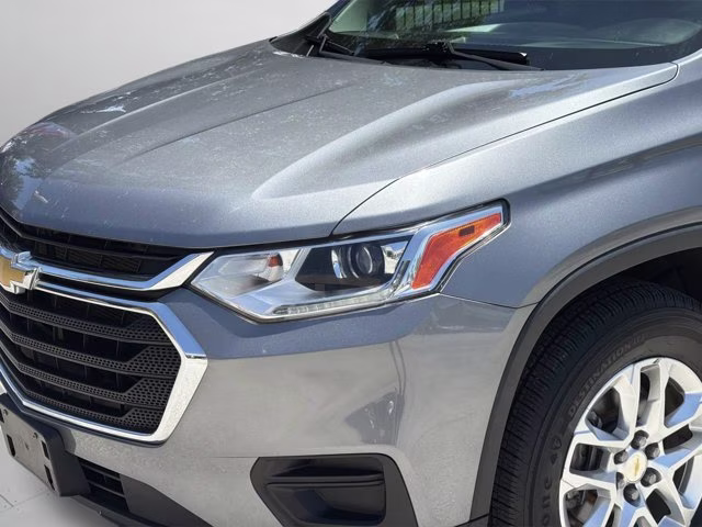 2020 Satin Steel Metallic Chevrolet Traverse LS AWD SUV