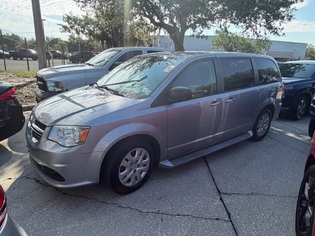 2018 Billet Clearcoat Dodge Grand Caravan SE FWD Van