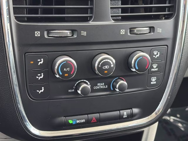 2018 Billet Clearcoat Dodge Grand Caravan SE FWD Van
