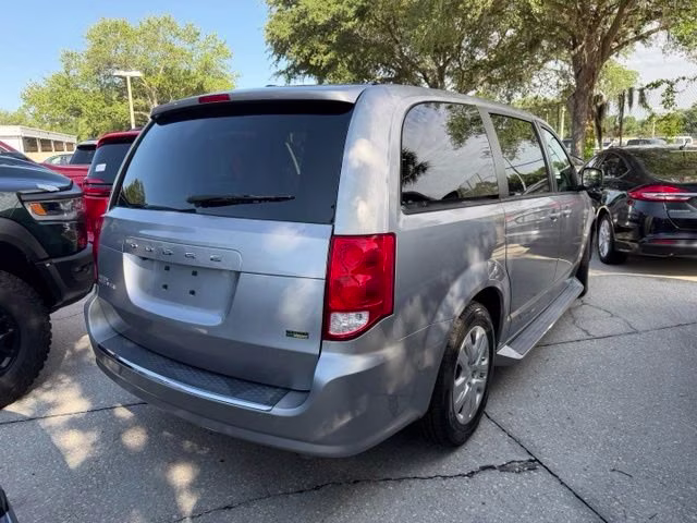 2018 Billet Clearcoat Dodge Grand Caravan SE FWD Van