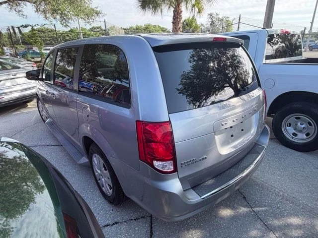 2018 Billet Clearcoat Dodge Grand Caravan SE FWD Van