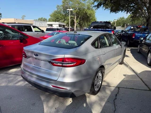 2019 Ingot Silver Ford Fusion S FWD Sedan