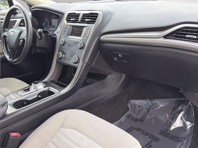 2019 Oxford White Ford Fusion S FWD Sedan