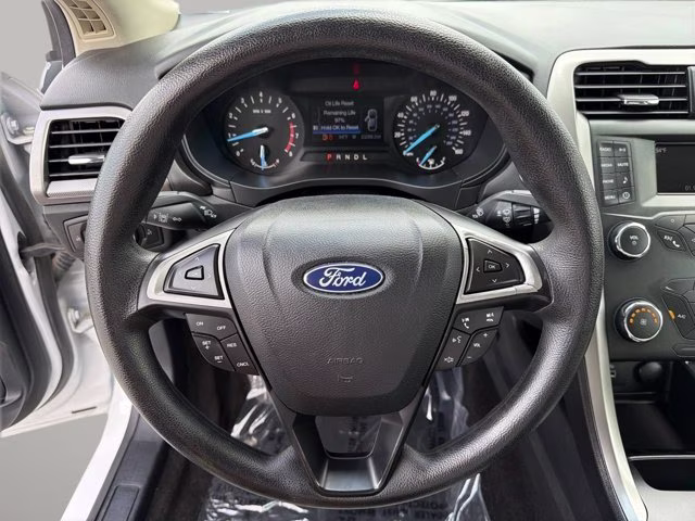 2019 Oxford White Ford Fusion S FWD Sedan