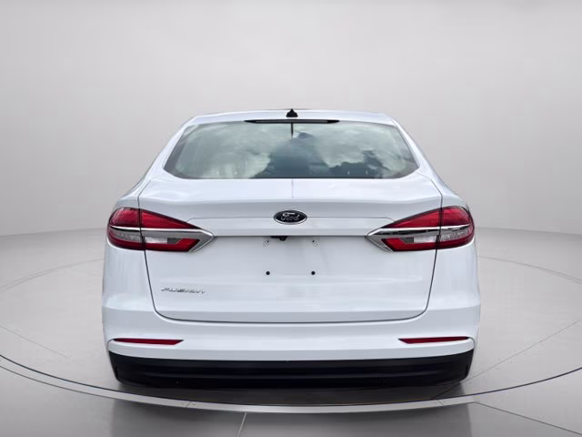 2019 Oxford White Ford Fusion S FWD Sedan