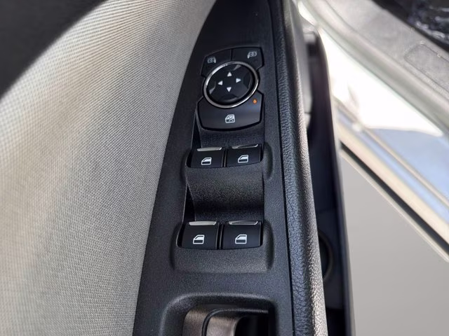 2018 Ingot Silver Ford Fusion Hybrid S FWD Sedan
