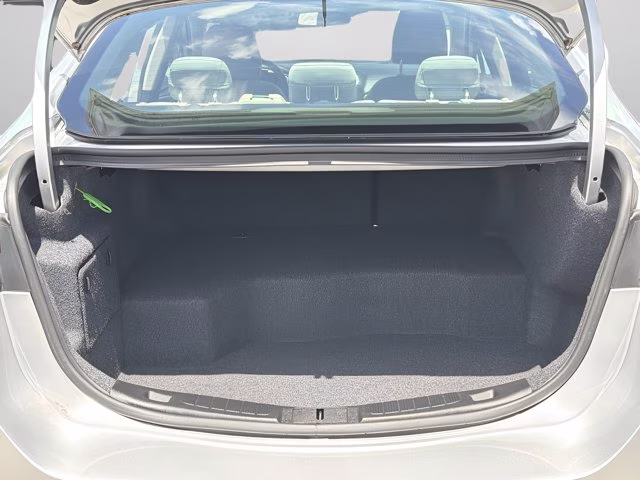 2018 Ingot Silver Ford Fusion Hybrid S FWD Sedan