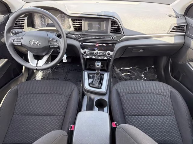 2020 Quartz White Pearl Hyundai Elantra SE FWD Sedan