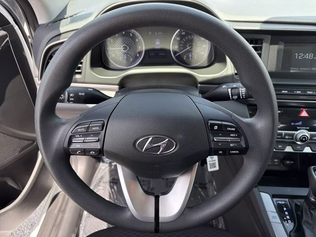 2020 Quartz White Pearl Hyundai Elantra SE FWD Sedan