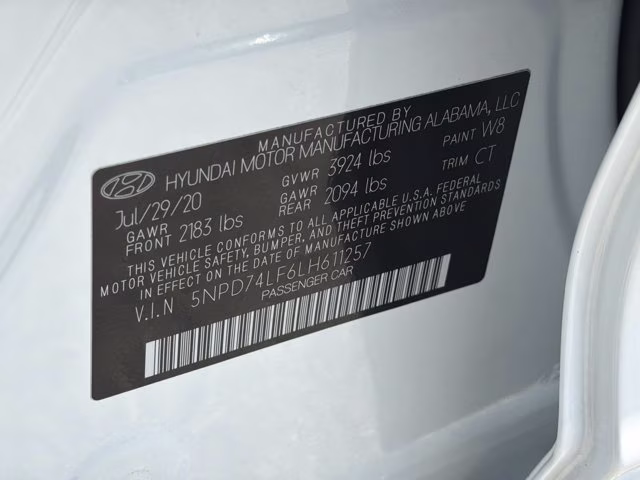 2020 Quartz White Pearl Hyundai Elantra SE FWD Sedan