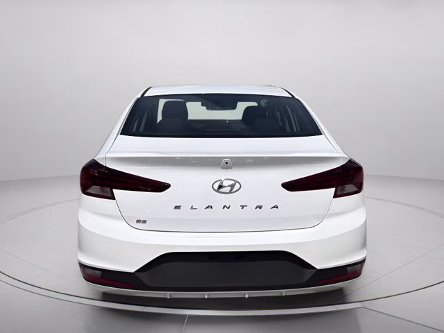 2020 Quartz White Pearl Hyundai Elantra SE FWD Sedan