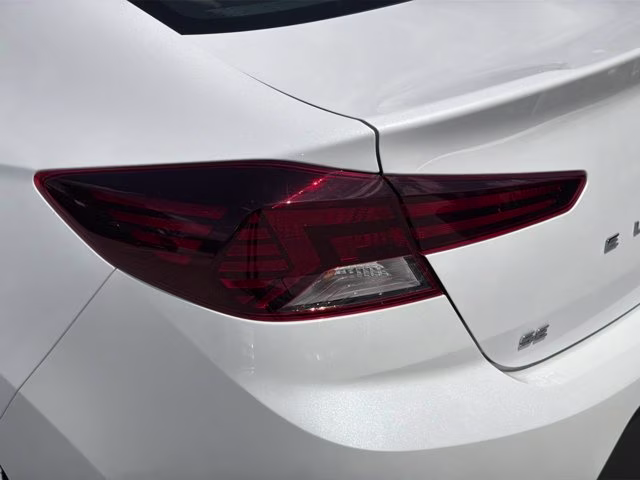2020 Quartz White Pearl Hyundai Elantra SE FWD Sedan