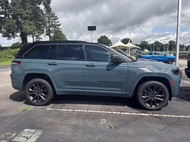 2026 Steel Blue Jeep Grand Cherokee Limited Reserve 4X4 SUV