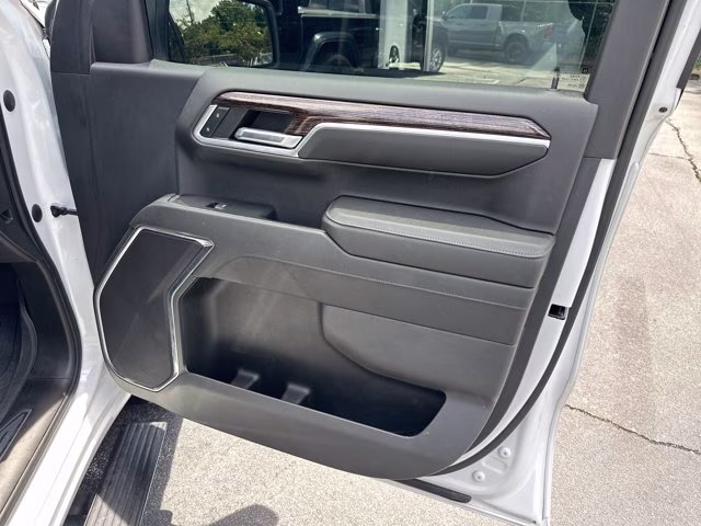 2023 Summit White GMC Sierra 1500 SLE 4X4 Truck