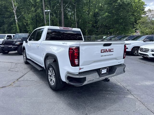 2023 Summit White GMC Sierra 1500 SLE 4X4 Truck