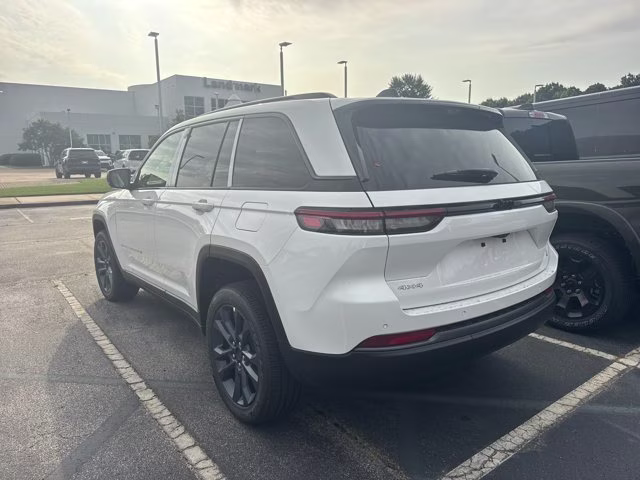 2026 Bright White Clearcoat Jeep Grand Cherokee 85th Anniversary Edition 4X4 SUV